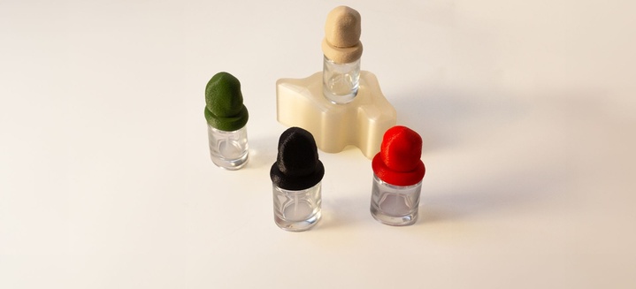FASCENT : des bouchons de parfum design imprimés en 3D