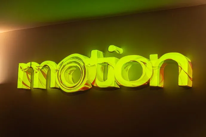Façade XXL du Motion Bar à Lille imprimée en 3D