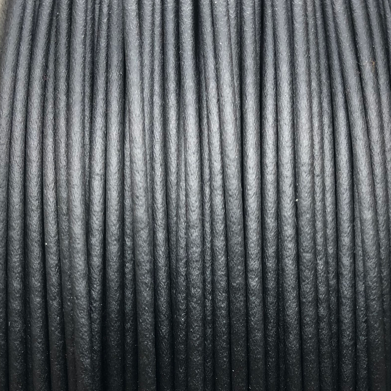 PC-CF-Noir-Technique-Nanovia-DKU009578-zoom.png