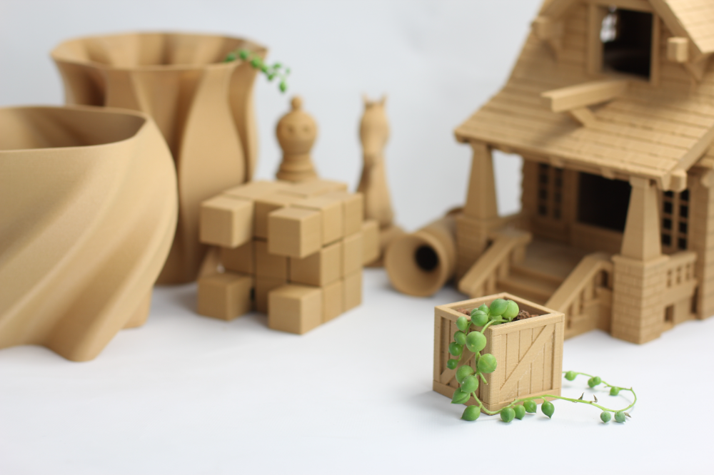 PLA_Bois_Classique_Polymaker_DKU000911_objet2