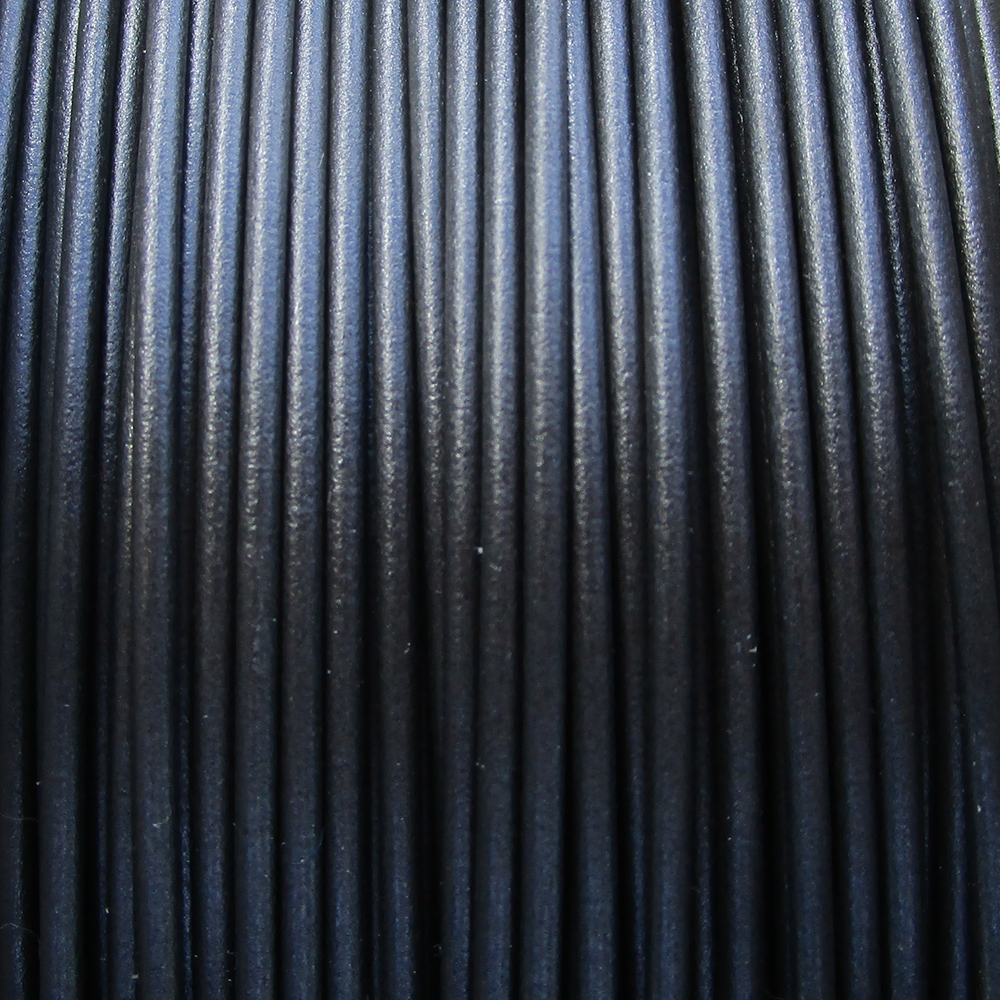 PEI CF Ultem 1010_Noir_Technique_Nanovia_DKU009514_zoom